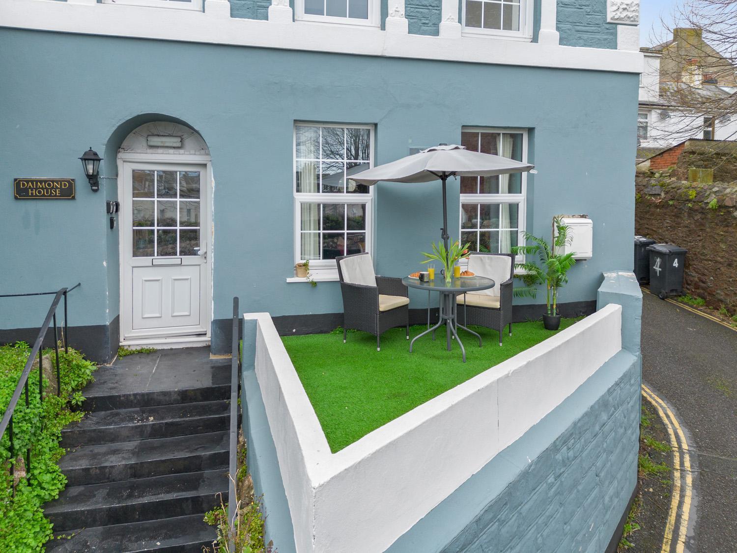 Stylish 2 Bed Apartment Near Beach, Parking, Wifi, Netflix Teignmouth Exterior photo